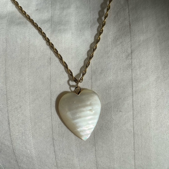 Heart Pearl necklace charm - Picture 4 of 8